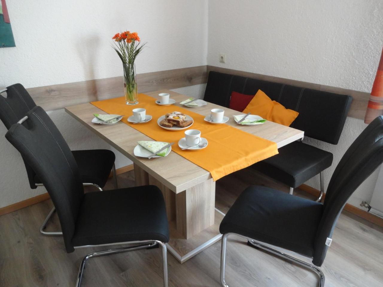 Haus Kinsperger Apartment Klosterle am Arlberg Ngoại thất bức ảnh